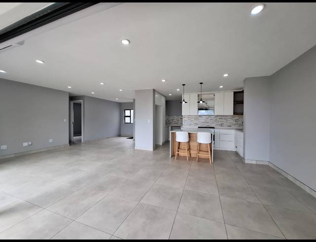 2 BEDROOM TOWNHOUSE FOR SALE IN SHAKAS ROCK